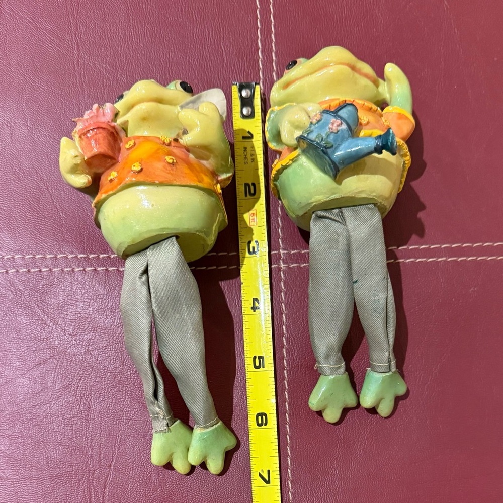 Vintage Frog Gardeners Shelf Sitter Figurines - Picture 8 of 9
